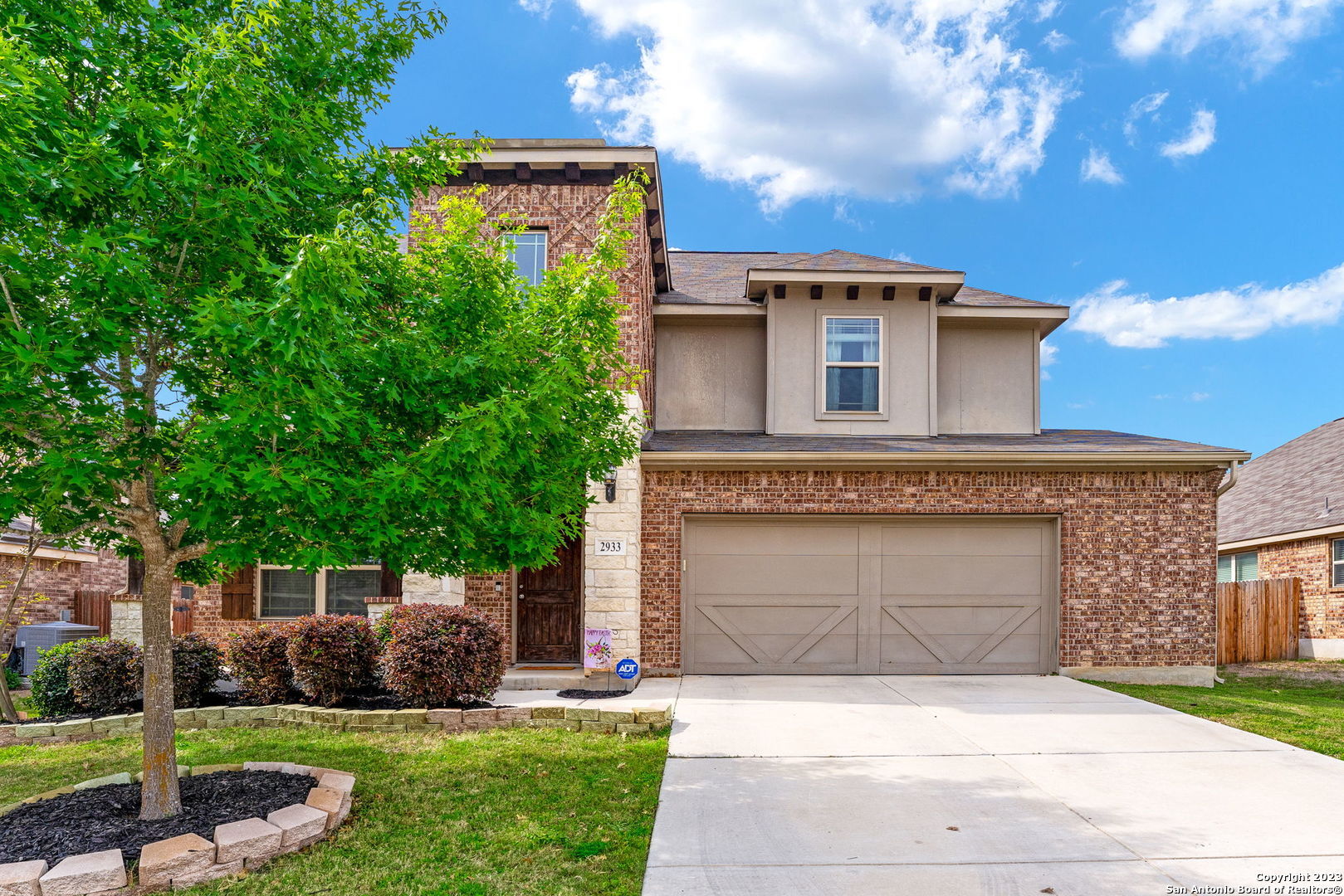 Property Photo:  2933 Pawtucket Rd  TX 78108 