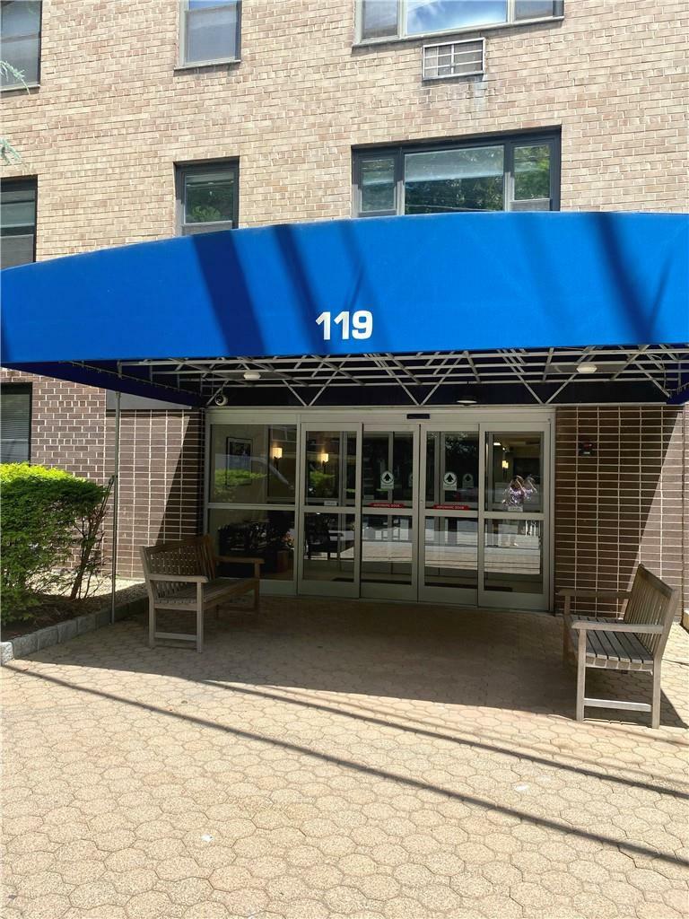 Property Photo: 119 E Hartsdale Avenue 5H NY 10530