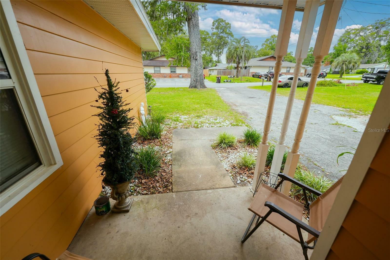 Property Photo:  3991 SE 19th Avenue  FL 34480 