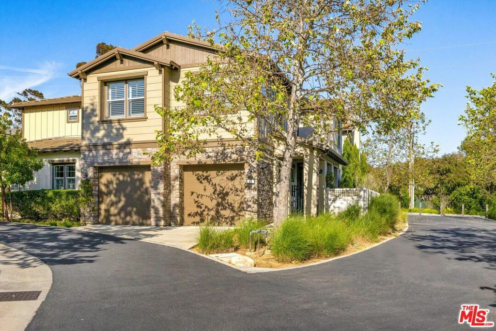 Property Photo:  50 Sanderling Lane  CA 93117 