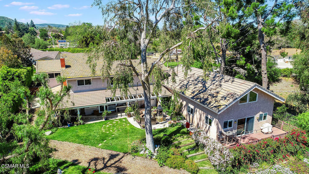 Property Photo: 838 Mellow Lane CA 93065
