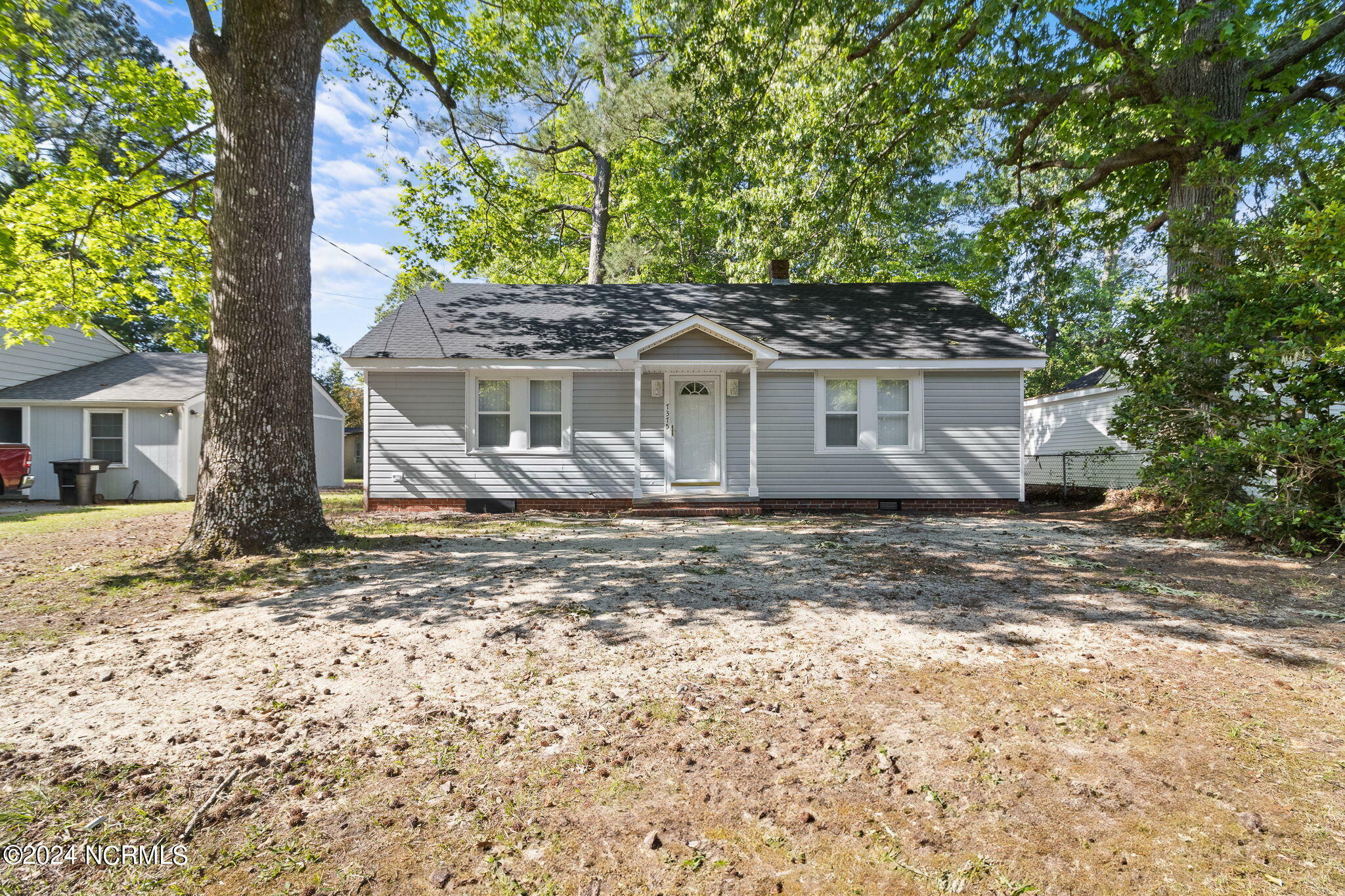 Property Photo:  1315 S Williams Circle  NC 27909 