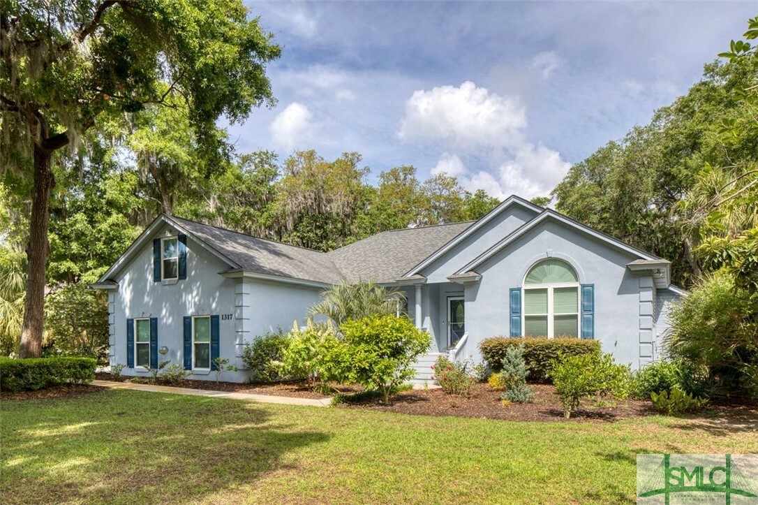 Property Photo:  1317 Walthour Road  GA 31410 