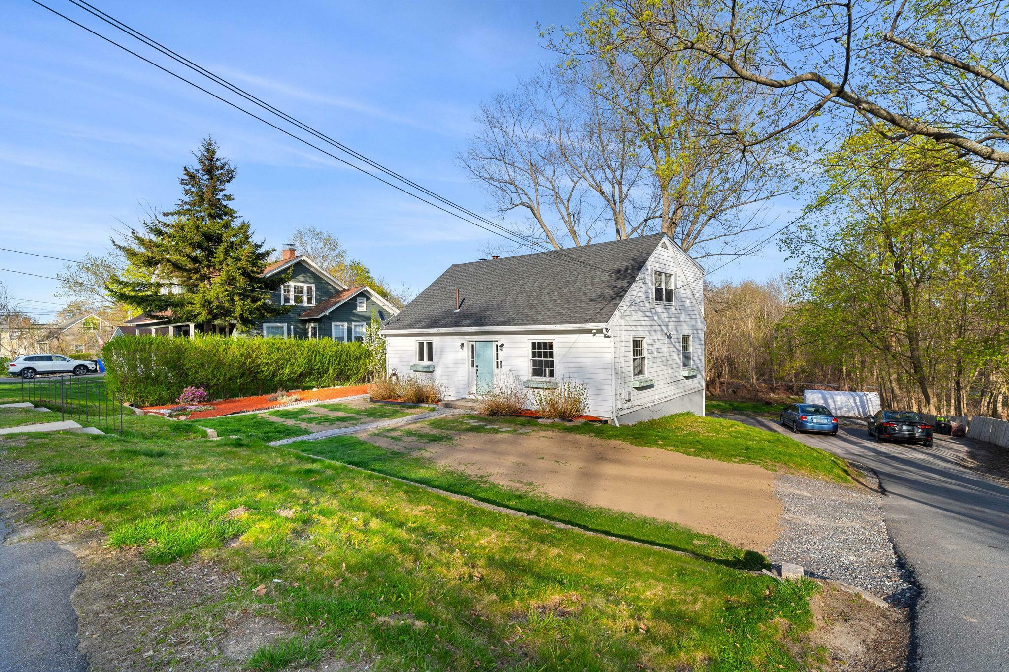 Property Photo: 1291 Candia Road NH 03109