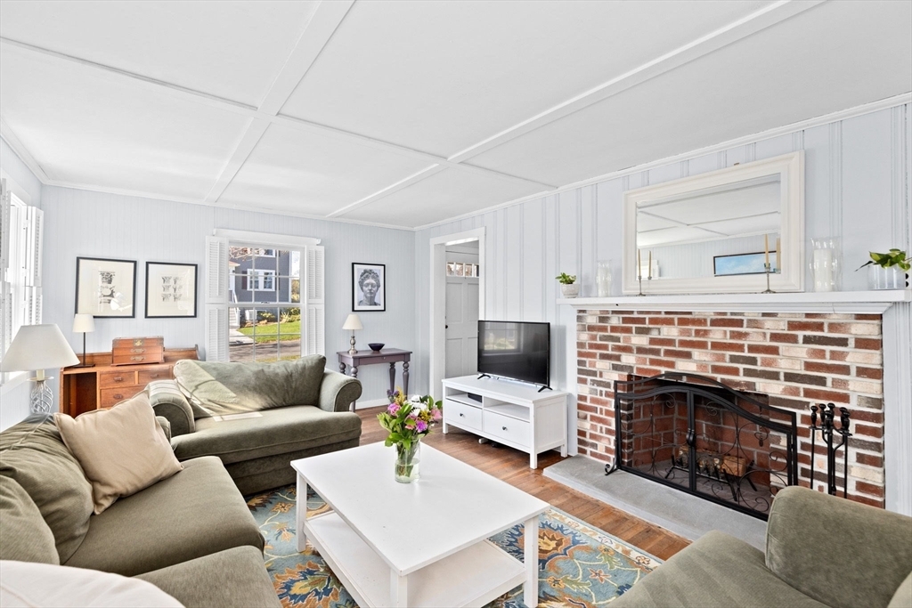 Property Photo:  20 Damon Rd  MA 02066 