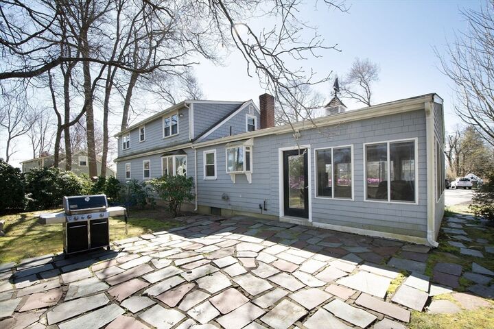 Property Photo:  19 Oakhurst Rd  MA 02066 