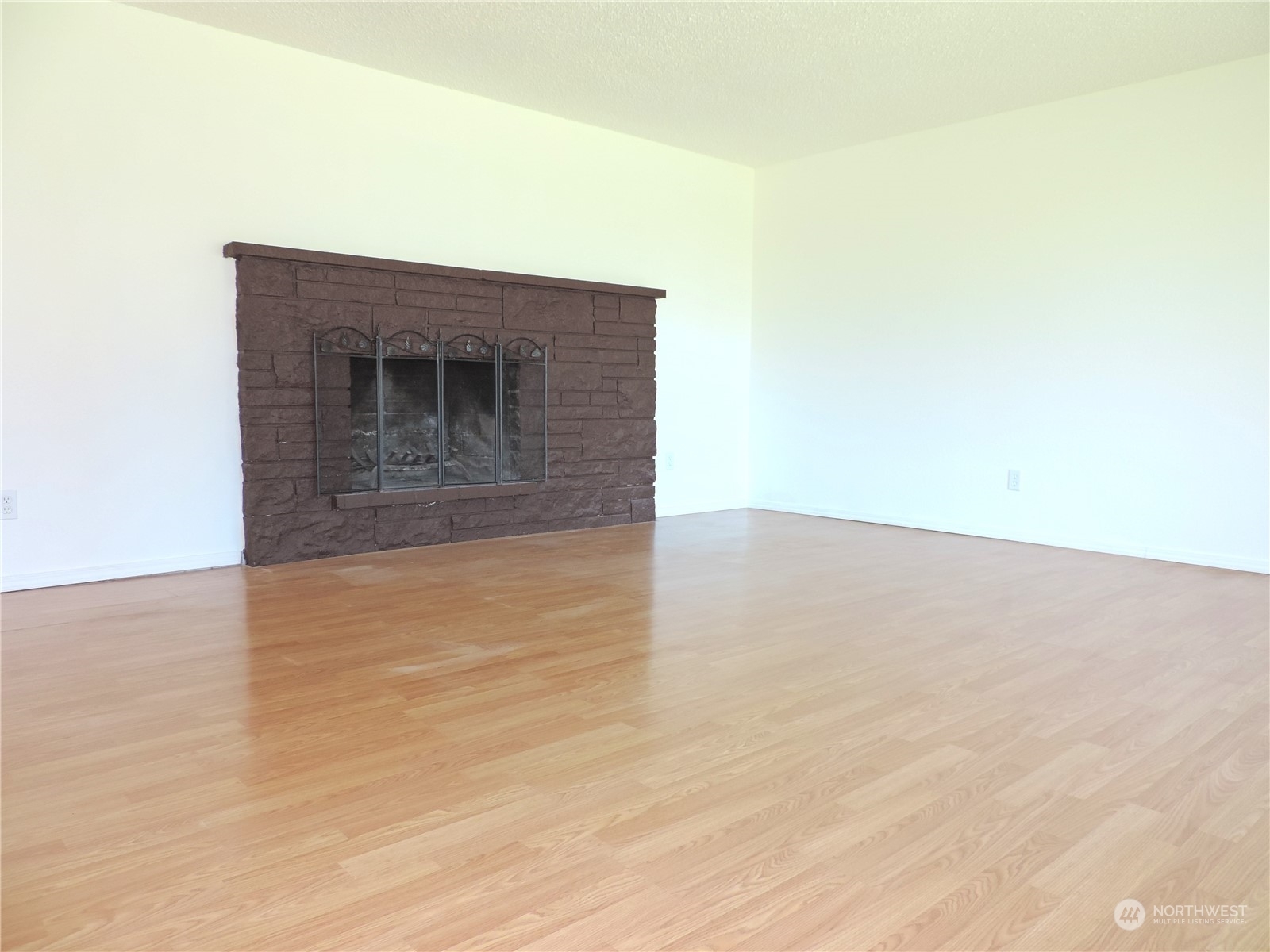 Property Photo: 29446 18th Avenue S WA 98003