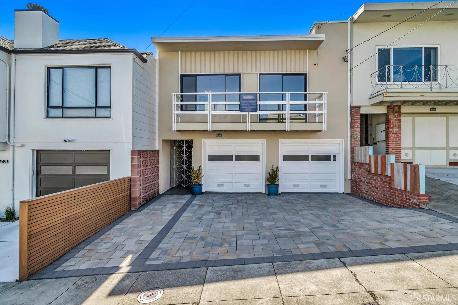 Property Photo:  2579 41st Avenue  CA 94116 