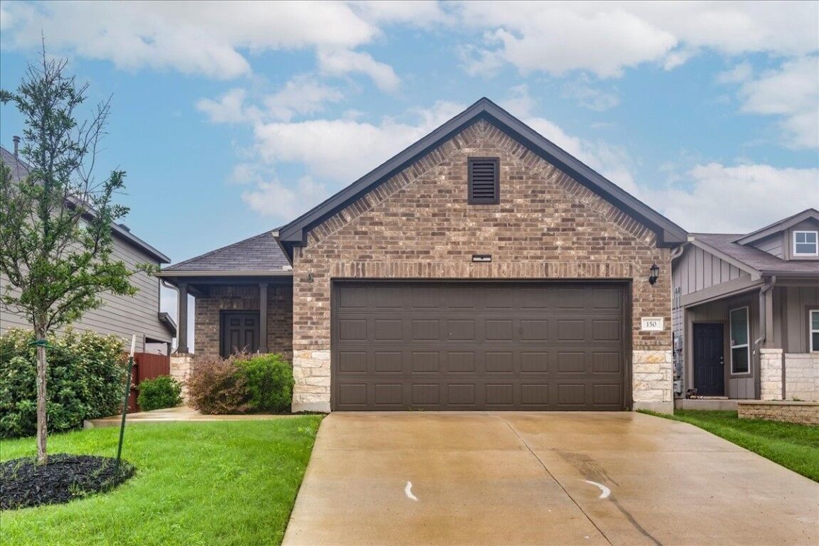 Property Photo:  150 Boxwood Drive  TX 78610 