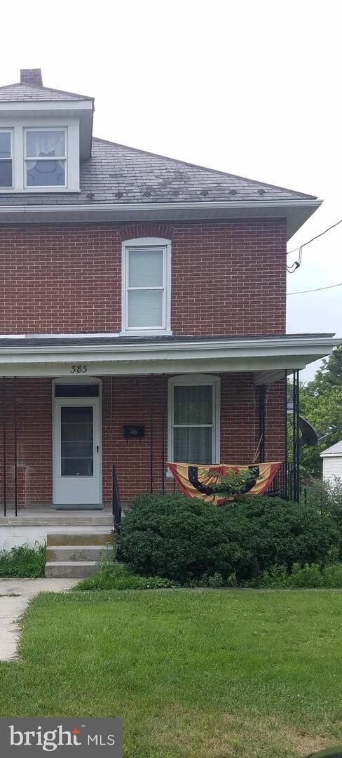Property Photo:  383 North Washington  PA 17225 