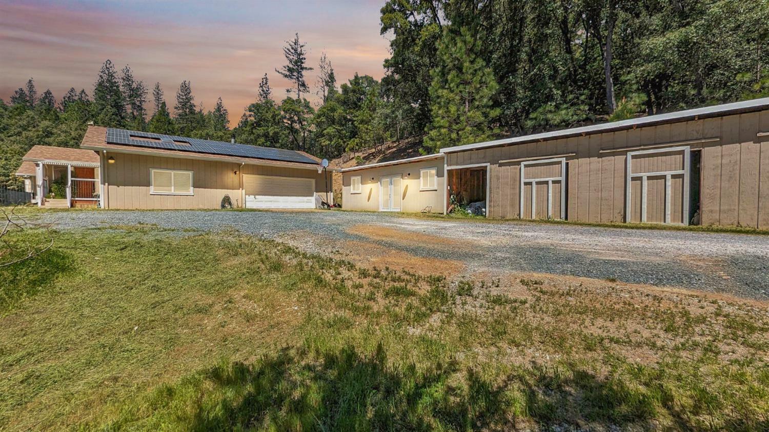 Property Photo:  12511 Tabeaud Road  CA 95665 