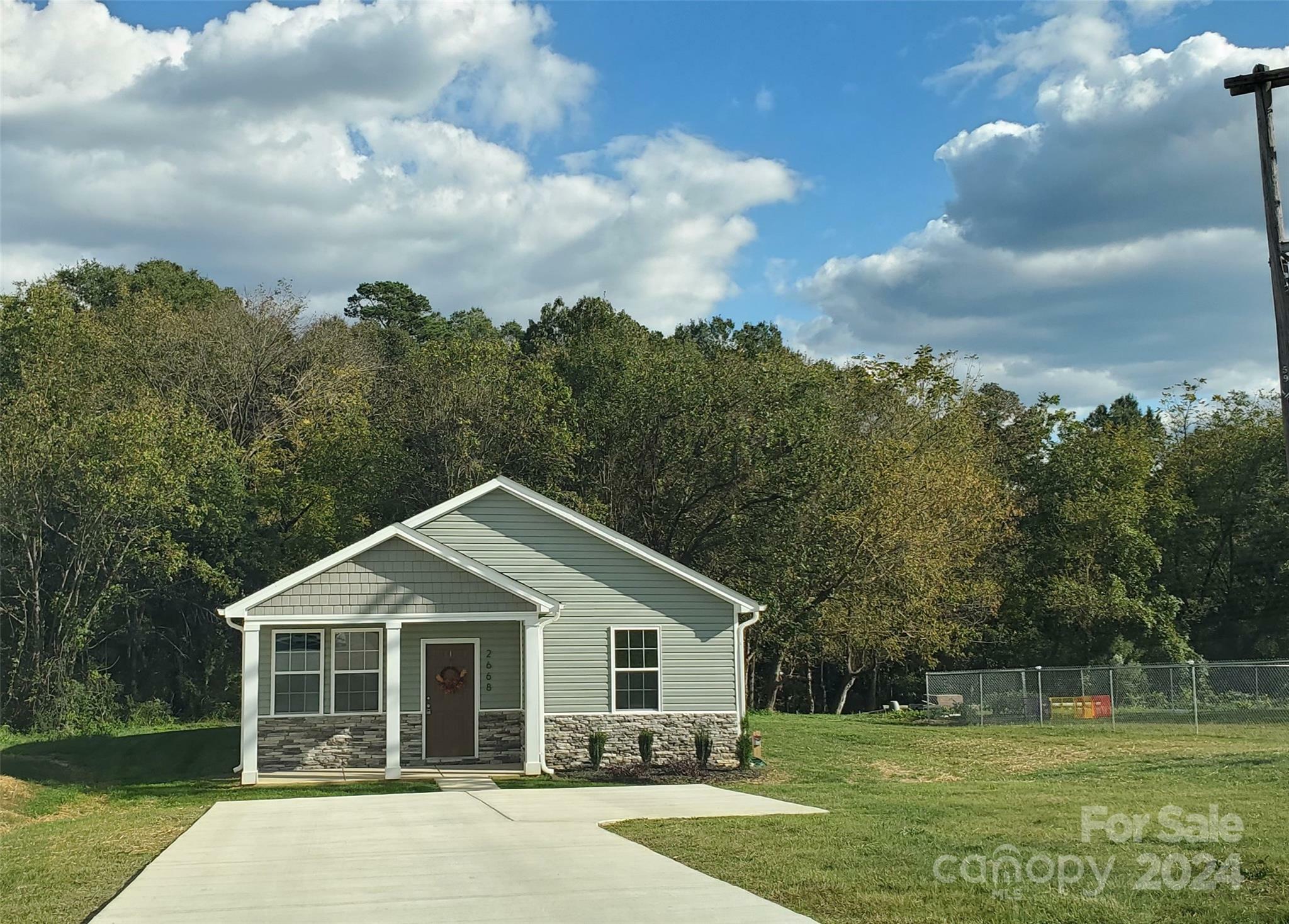 Property Photo:  2668 Meadow Street  NC 28056 