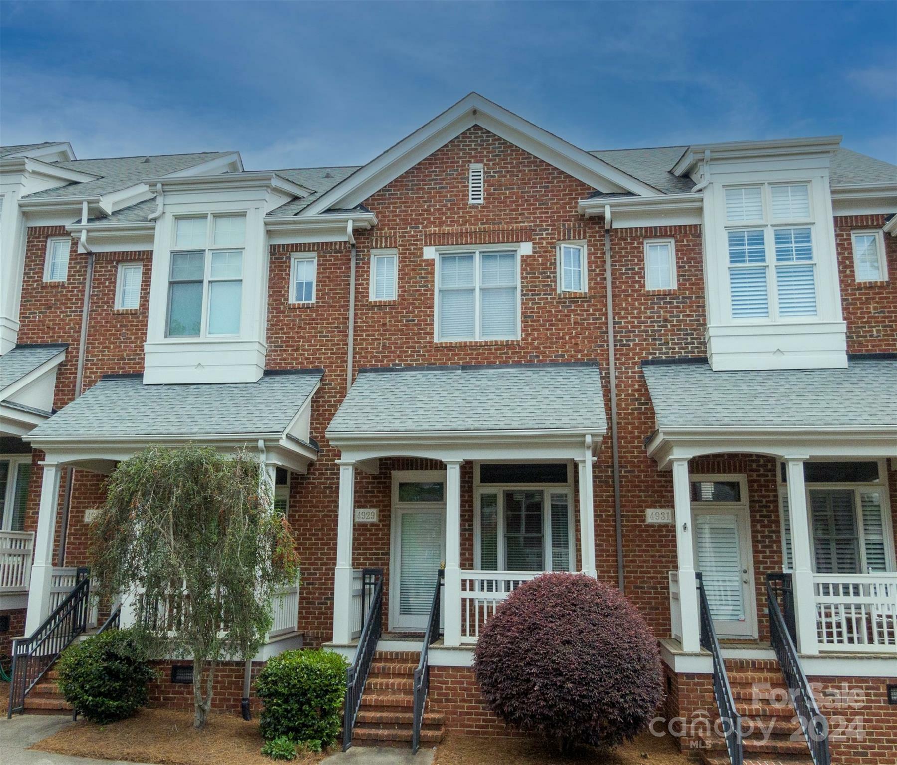 4929 S Hill View Drive  Charlotte NC 28210 photo