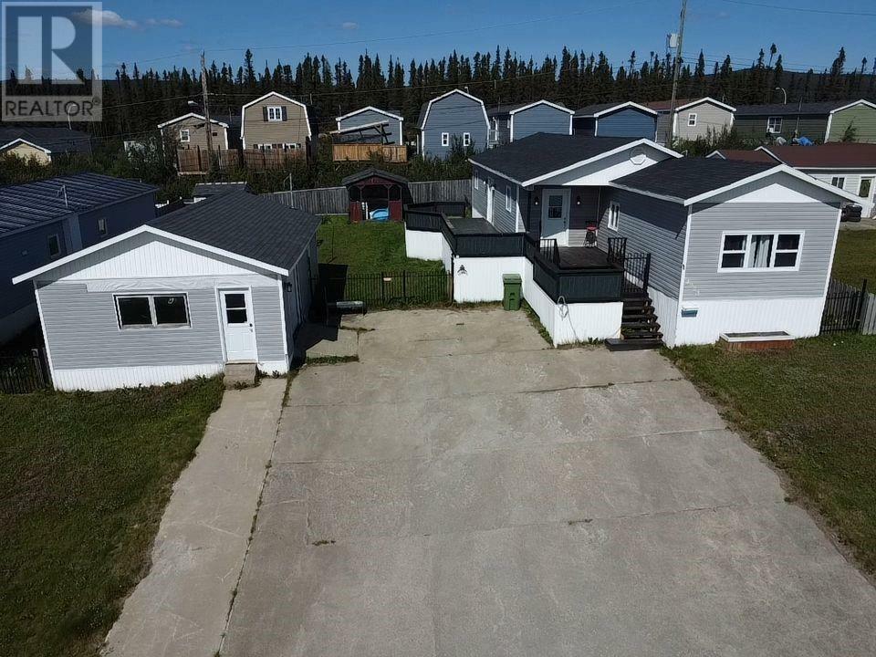 Photo de la propriété:  4023-4025 Duley Crescent  NL A2V 2R5 