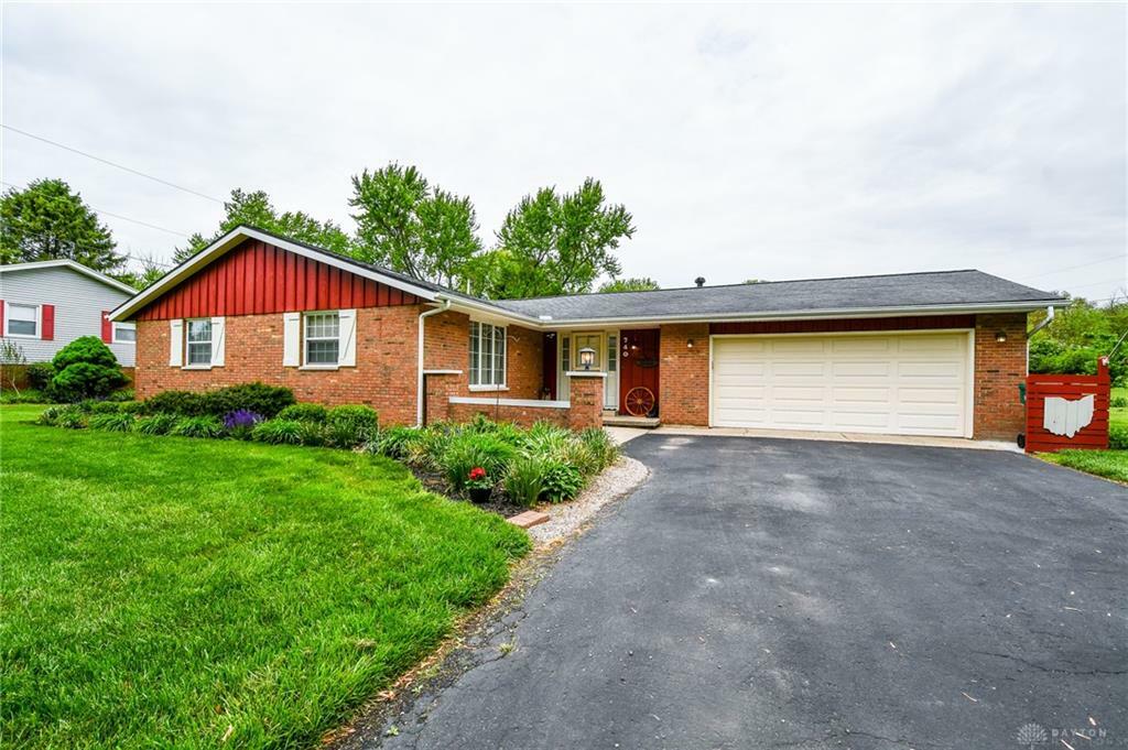 Property Photo:  740 Kinsey Road  OH 45385 