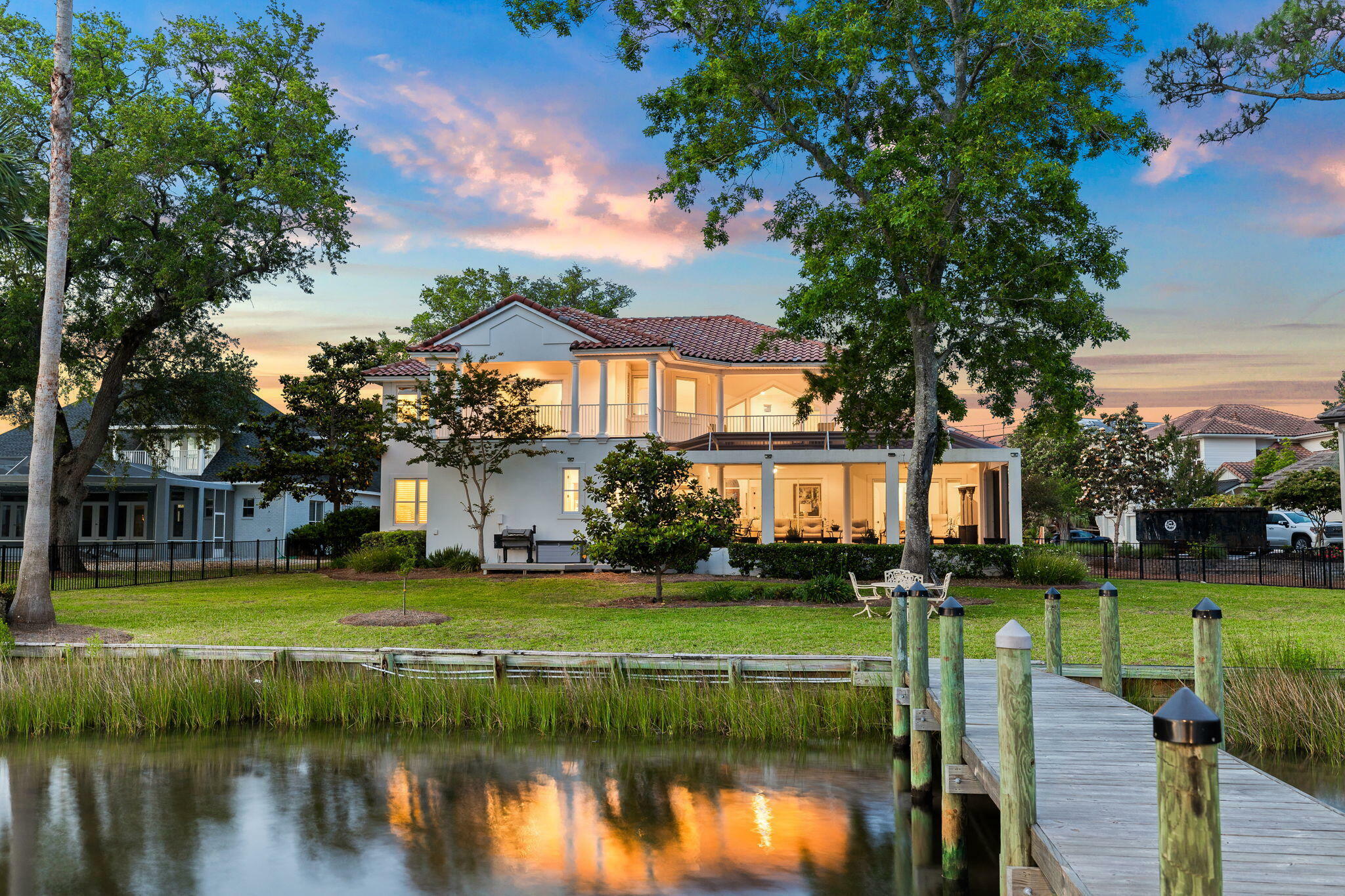 Property Photo:  1802 Driftwood Point Road  FL 32459 