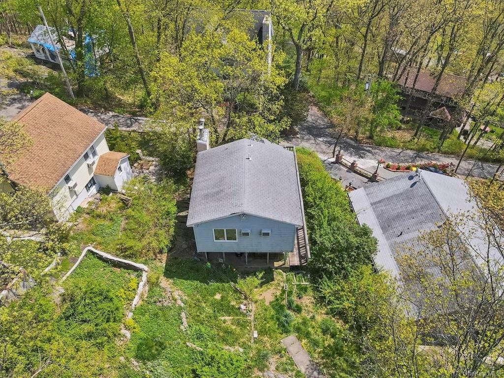 Property Photo:  186 Brook Trail  NY 10925 