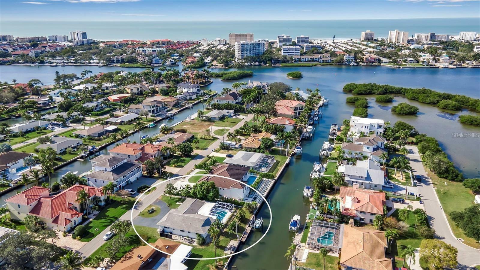 Property Photo: 1649 Stanford Lane FL 34231