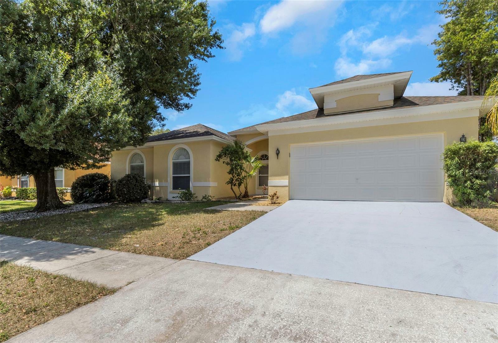 Property Photo:  937 Tuscanny Street  FL 33511 