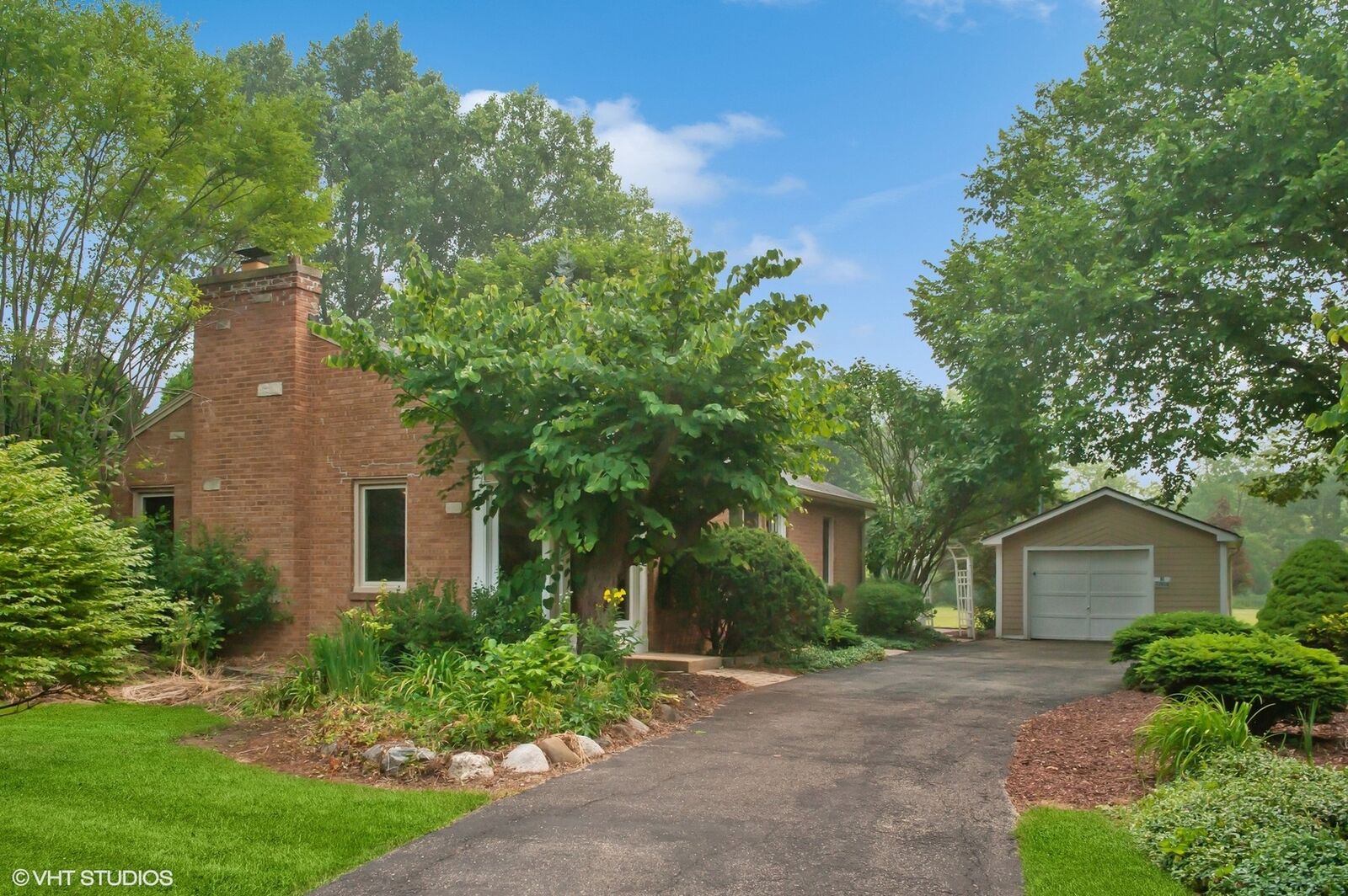 Property Photo:  31455 N Oplaine Road  IL 60048 