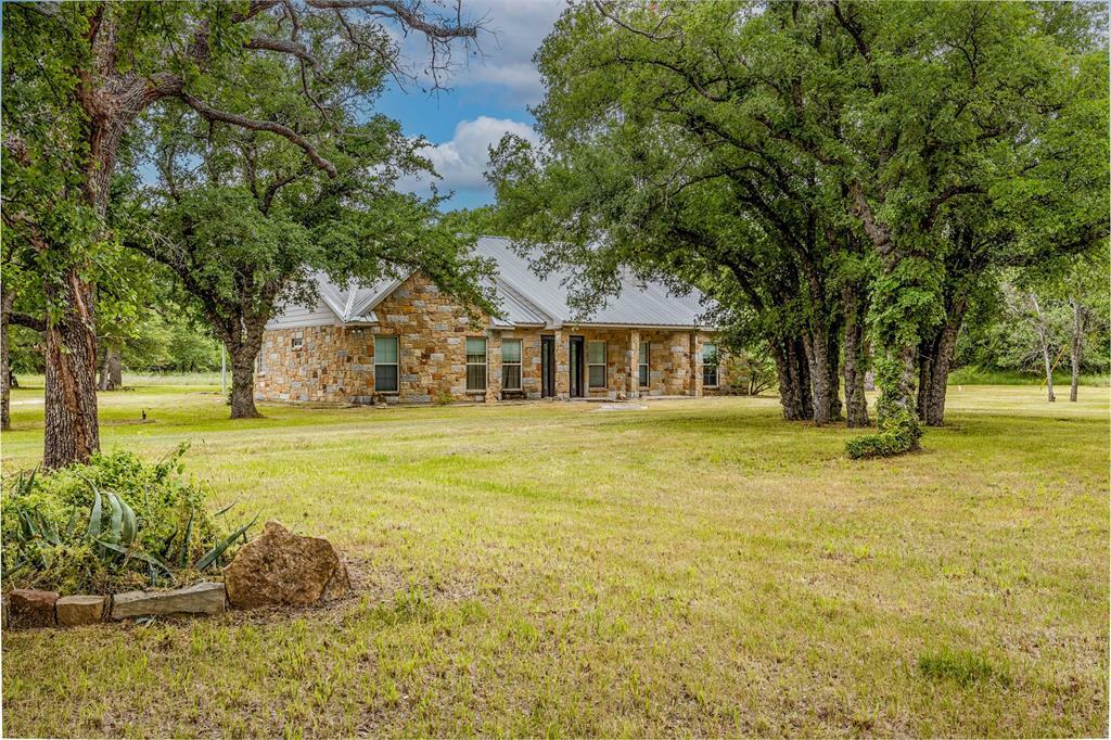 Property Photo:  252 County Road 438  TX 76448 