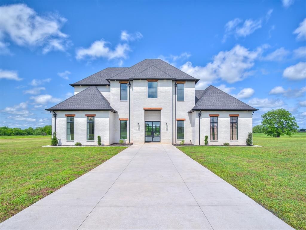 Property Photo: 18320 108th Street OK 73051