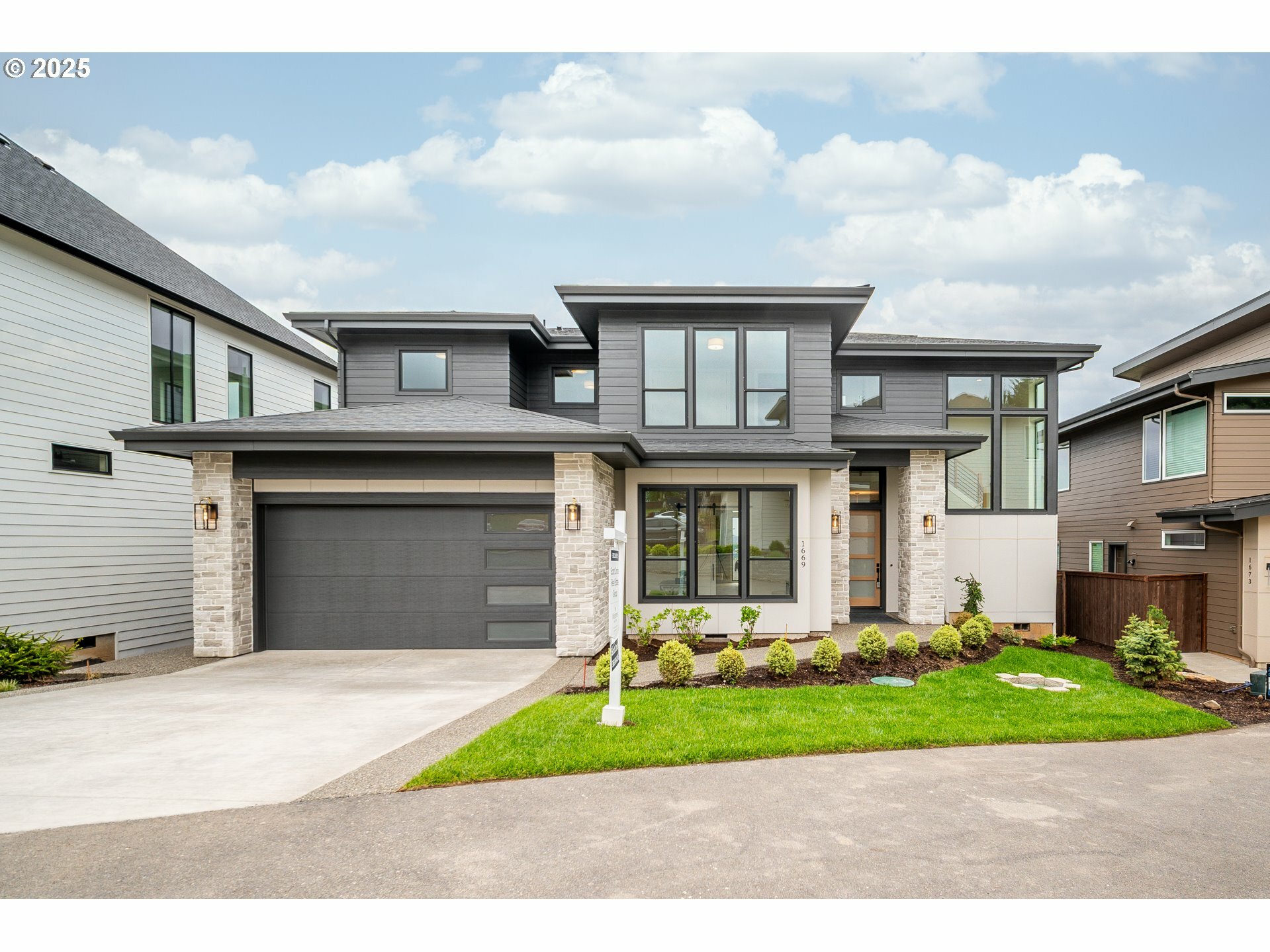 Property Photo: 1669 NW Goodwin St WA 98607
