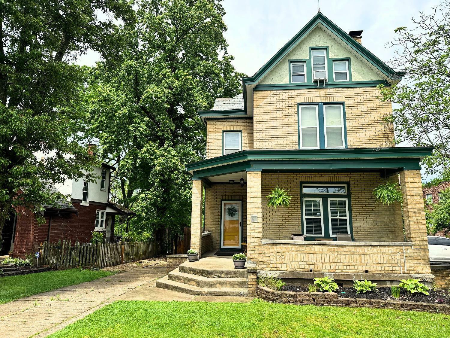 Property Photo:  3002 Wardall Avenue  OH 45211 