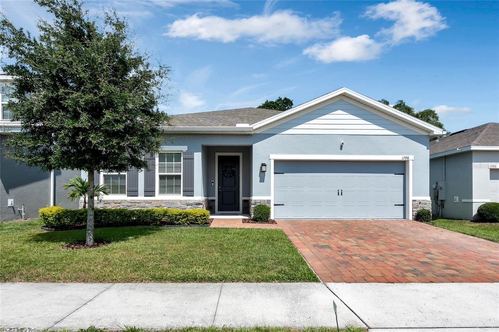 Property Photo:  1798 Summer Rose Drive  FL 32757 