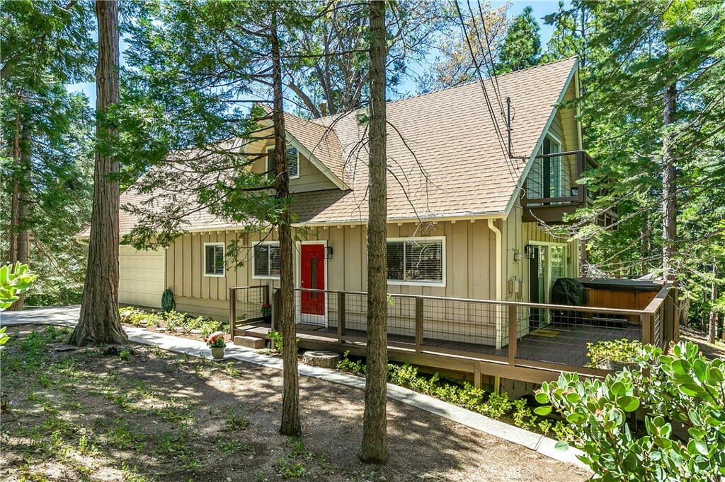 Property Photo:  568 Grass Valley Road  CA 92352 