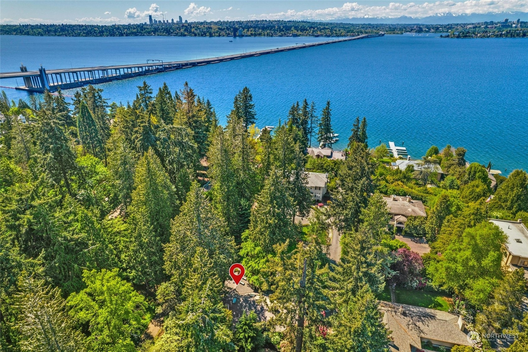 Property Photo:  3419 Evergreen Point Road  WA 98039 