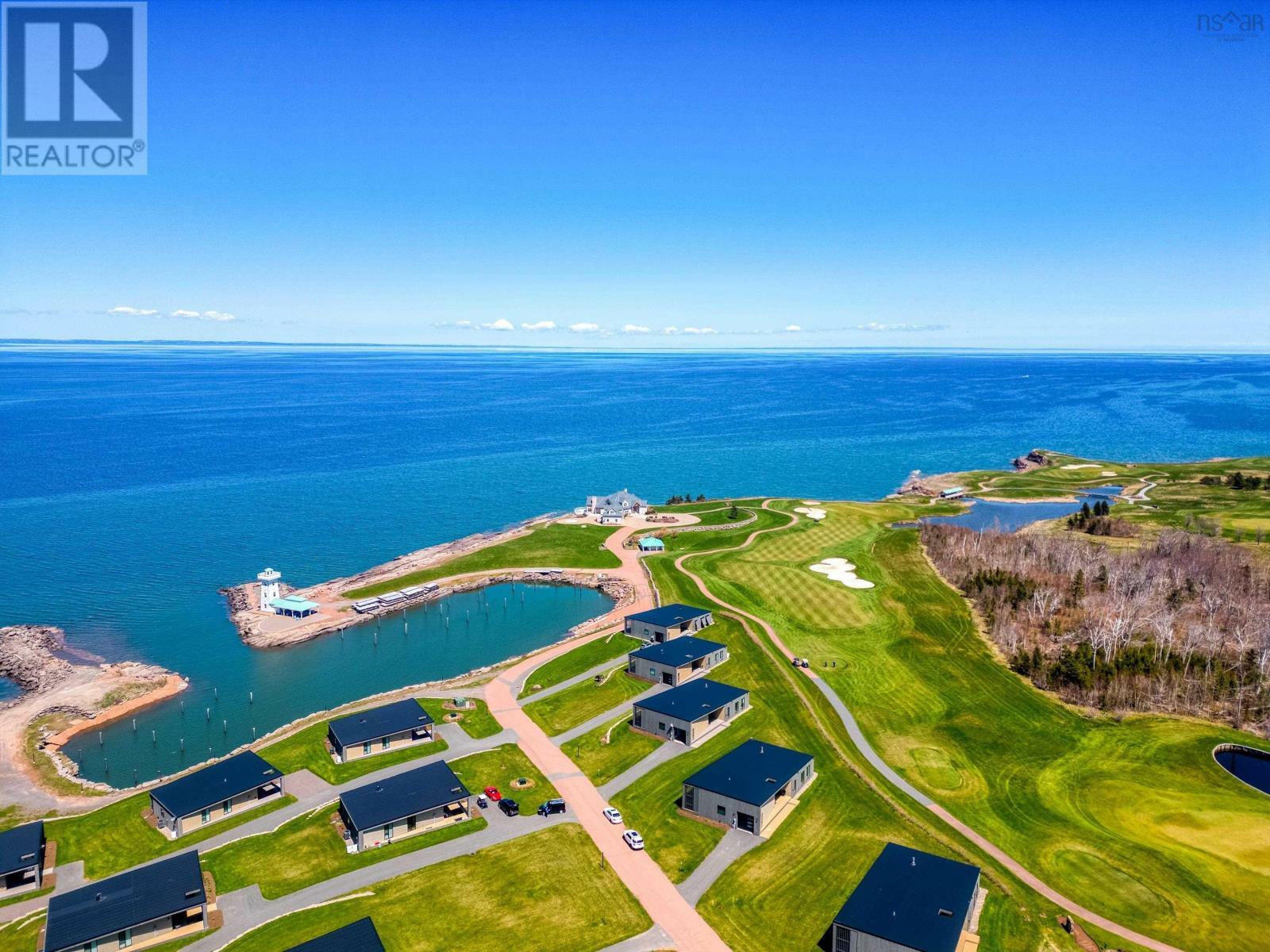 Property Photo: 424 Mariners Way NS B0K 1Y0