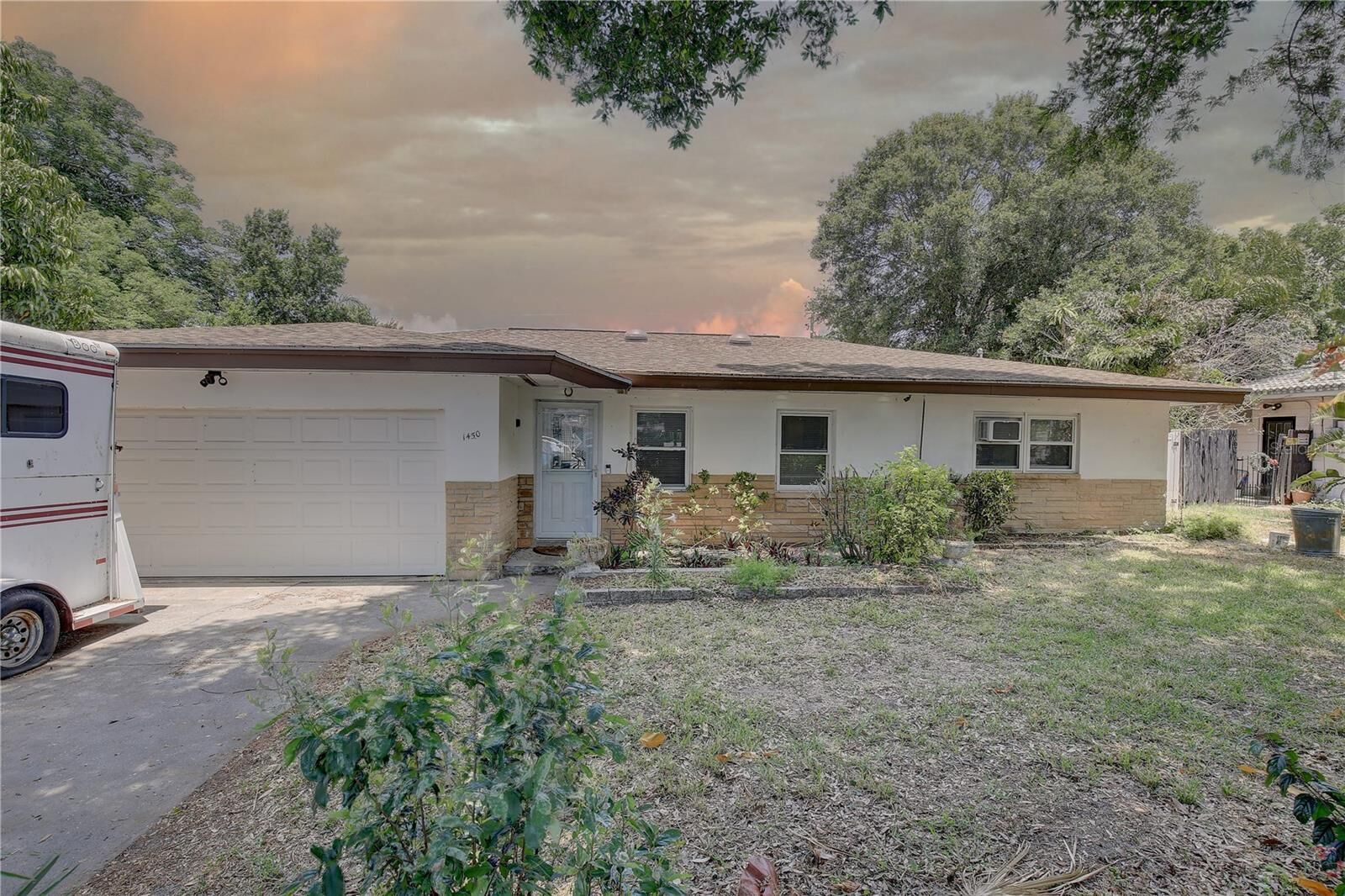 Property Photo:  1450 Sunset Point Road  FL 33755 