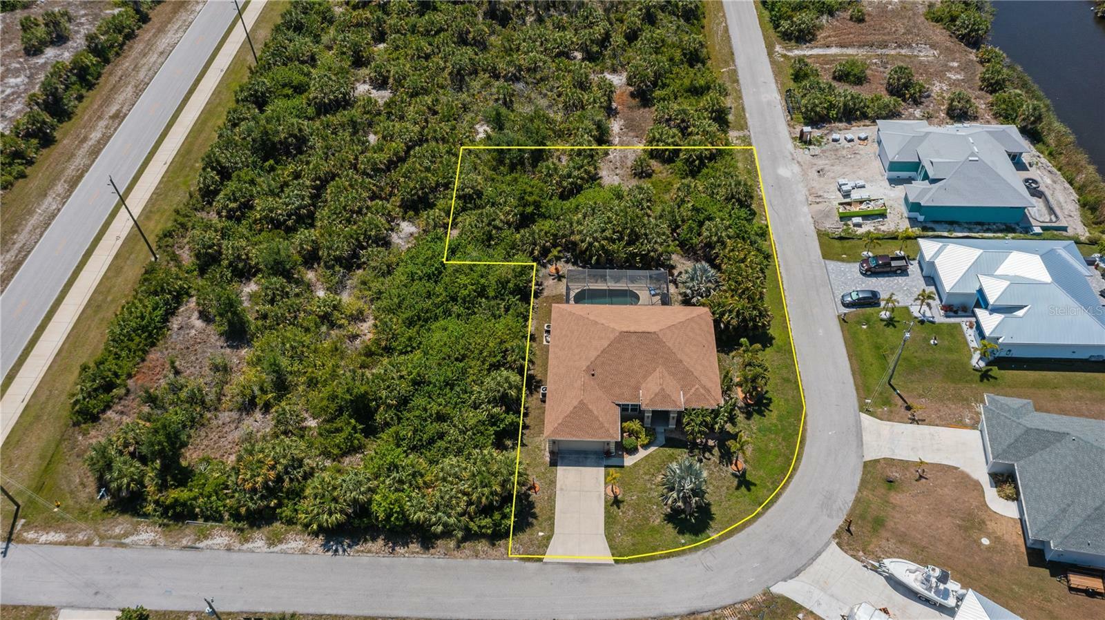 Property Photo:  14473 Fort Myers Avenue  FL 33981 