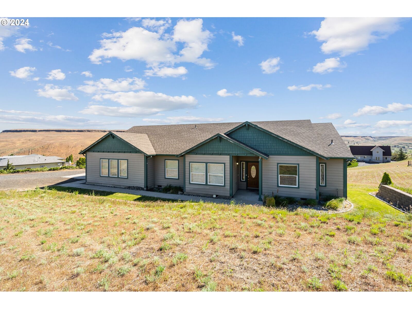 Property Photo:  1255 Fairway Loop  OR 97812 