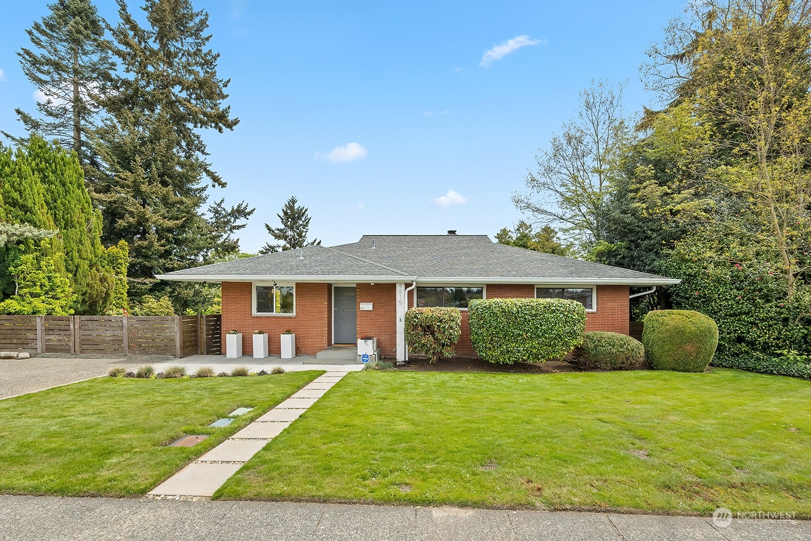 Property Photo:  4815 Colby Avenue  WA 98203 