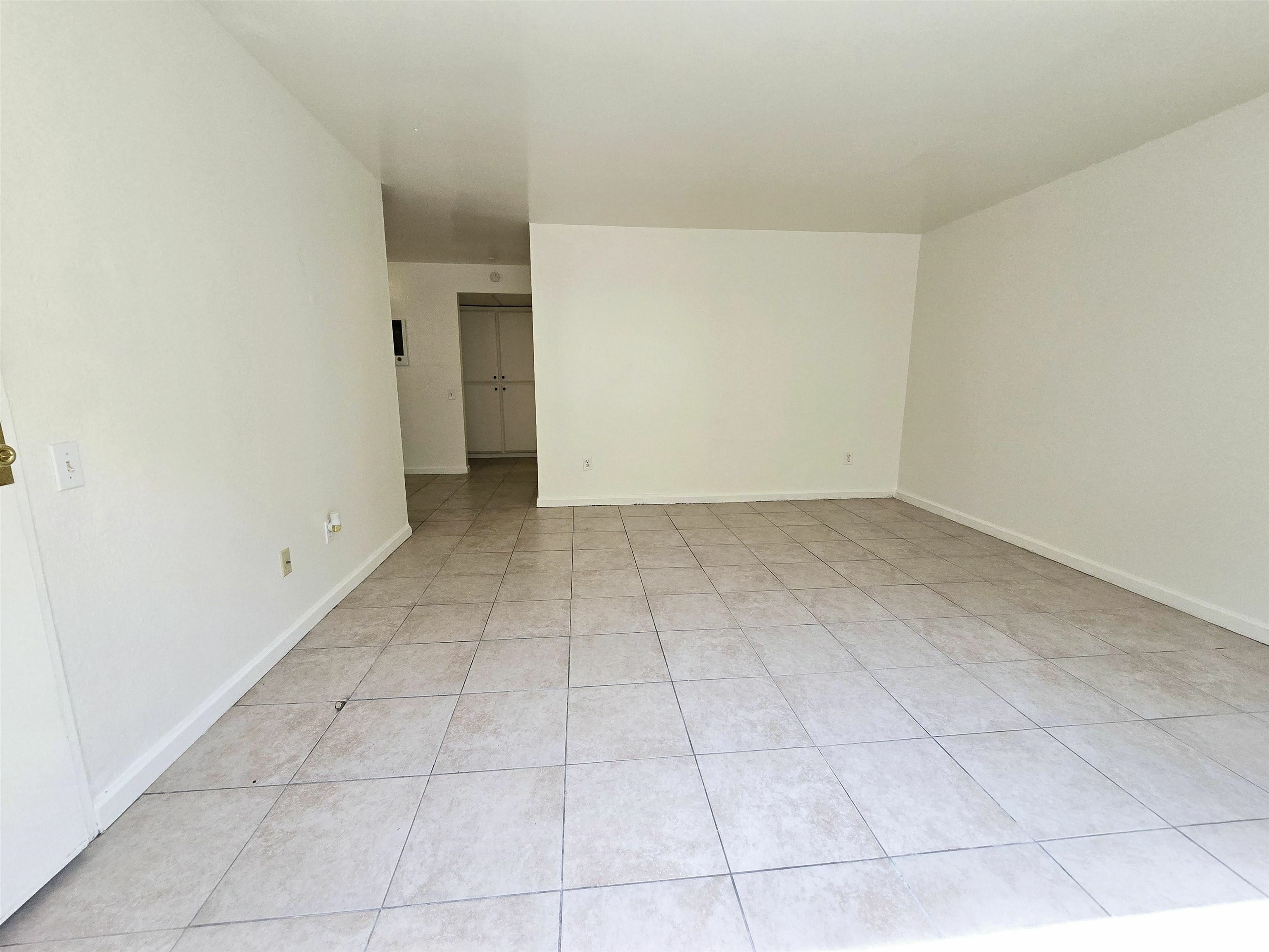 Property Photo:  4338 Altadena Ave 102  CA 92115 