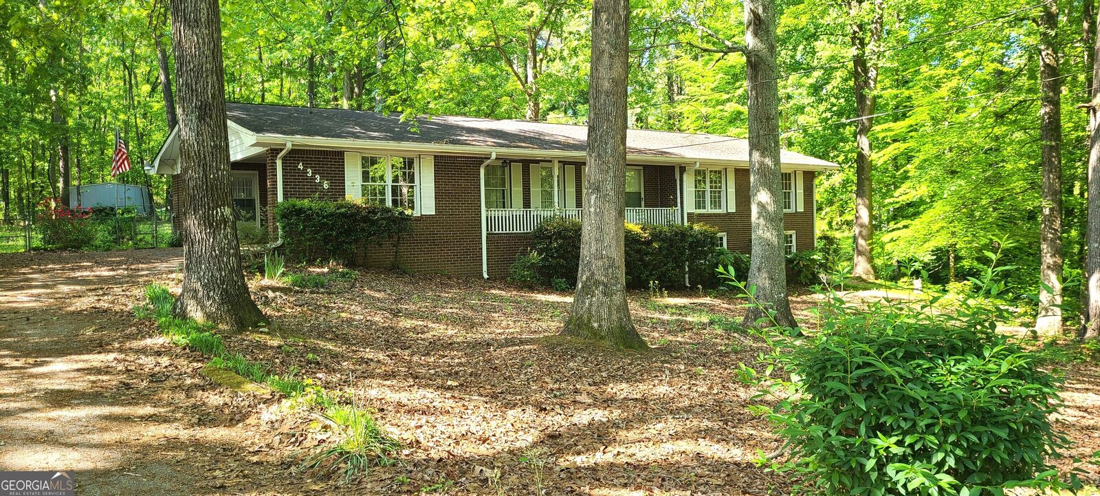 Property Photo:  4336 Parkview Drive  GA 30122 