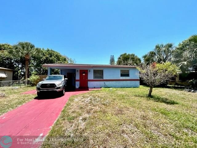 Property Photo: 910 NW 34th Ave FL 33311