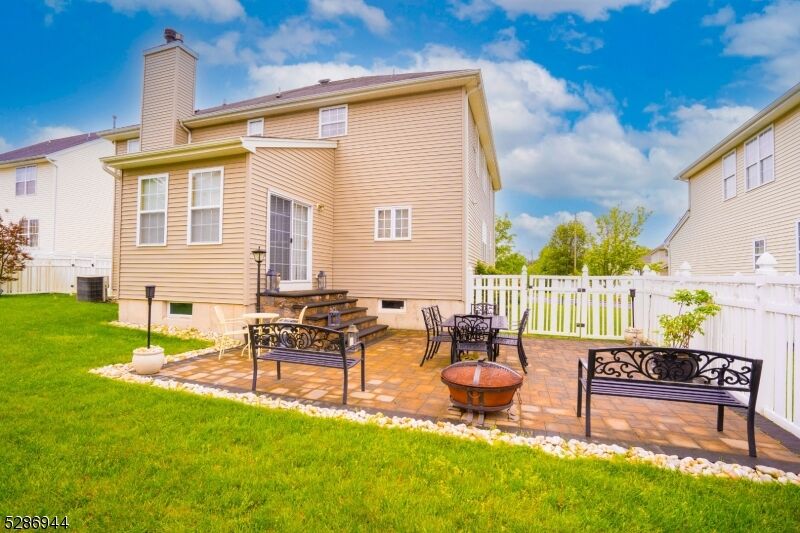 Property Photo:  95 Timberhill Dr  NJ 08823 