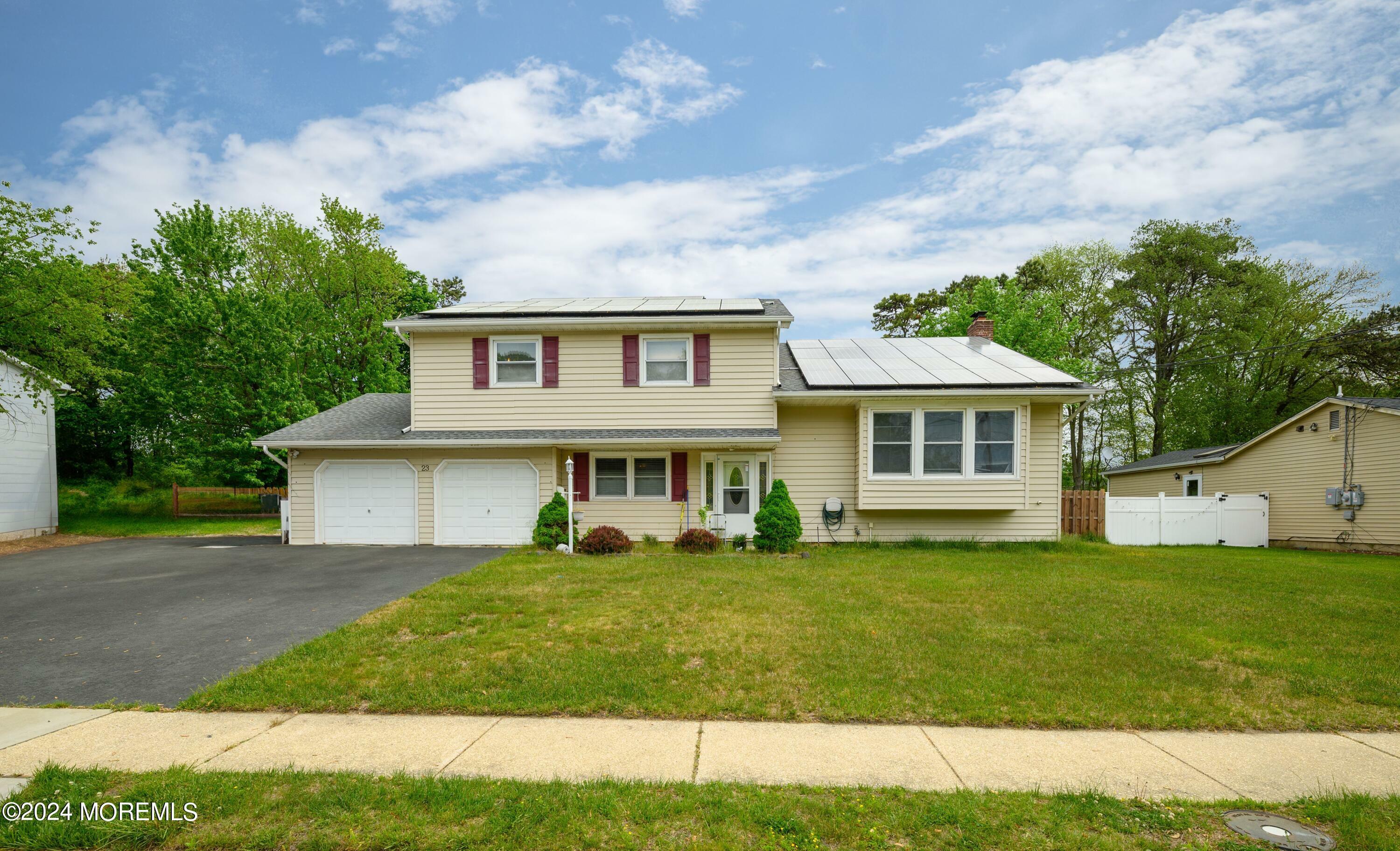 Property Photo:  23 Pepperridge Road  NJ 07728 