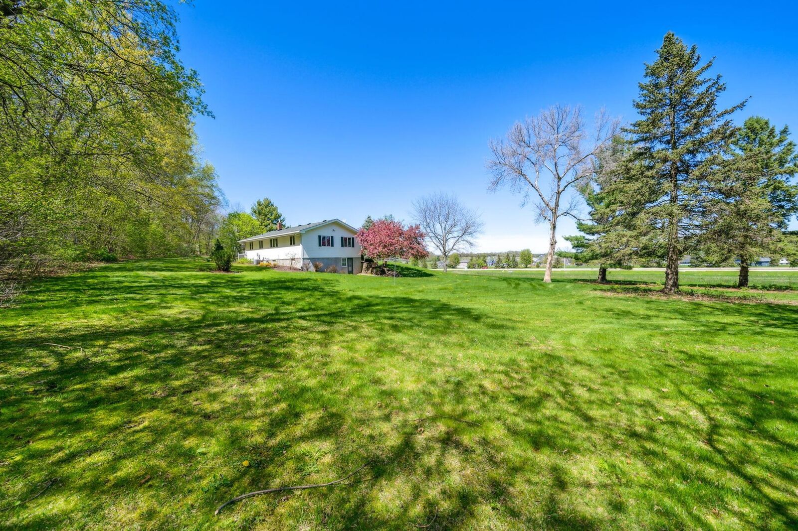 Property Photo:  212 Paulson Road  WI 54022 
