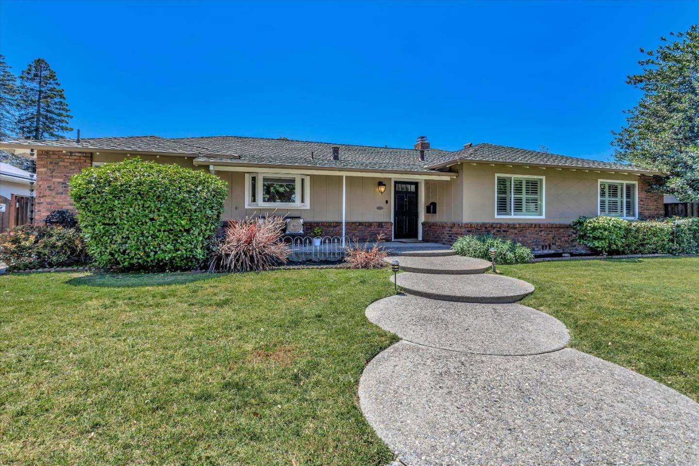 Property Photo:  1570 Willow Oaks Drive  CA 95125 