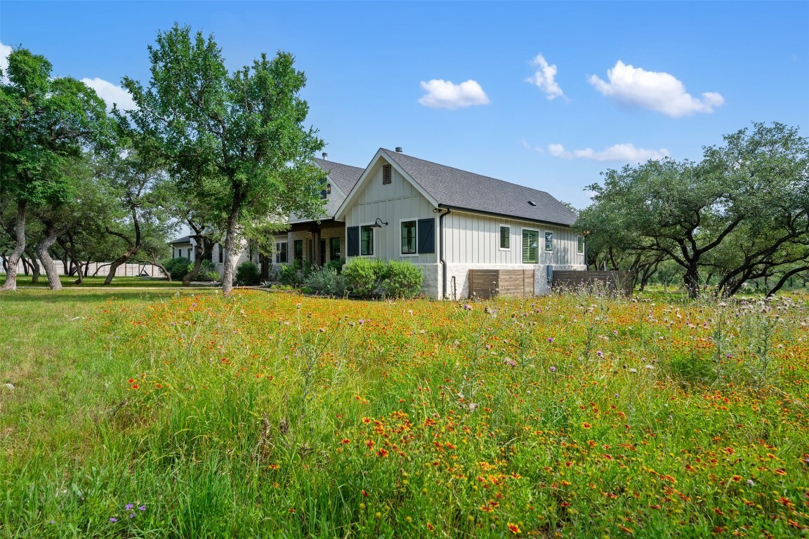 Property Photo:  2611 Improver Road  TX 78669 