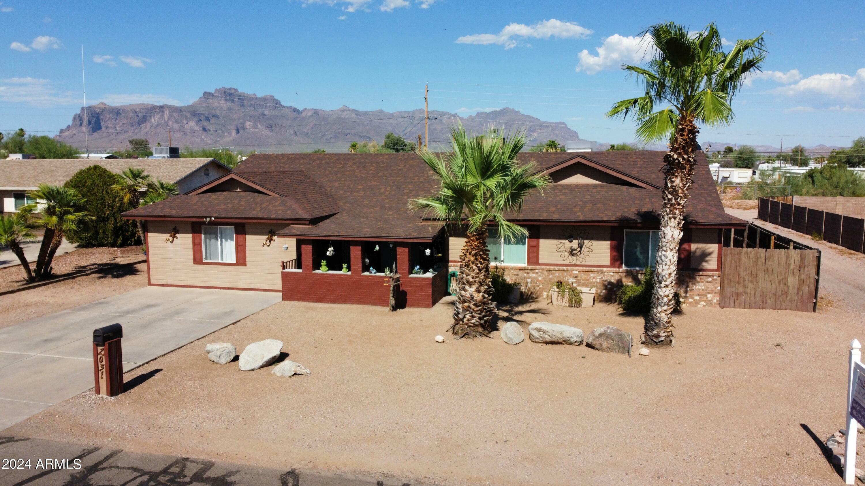 2031 S Cactus Road  Apache Junction AZ 85119 photo