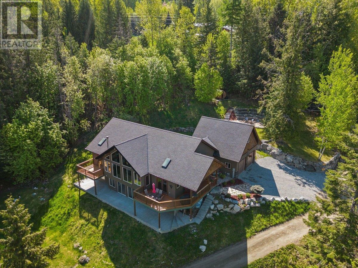 Photo de la propriété: 3213 Vindusky Road BC V1L 6X7