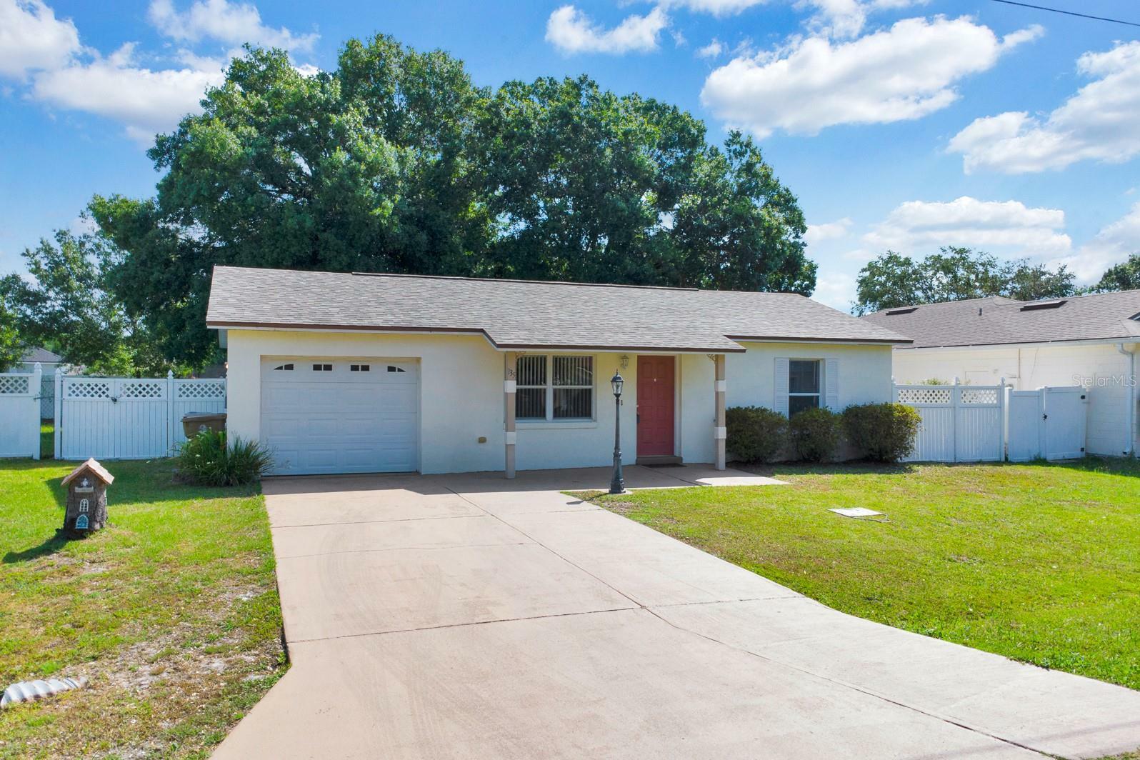 Property Photo: 135 Carlisle Court FL 34758