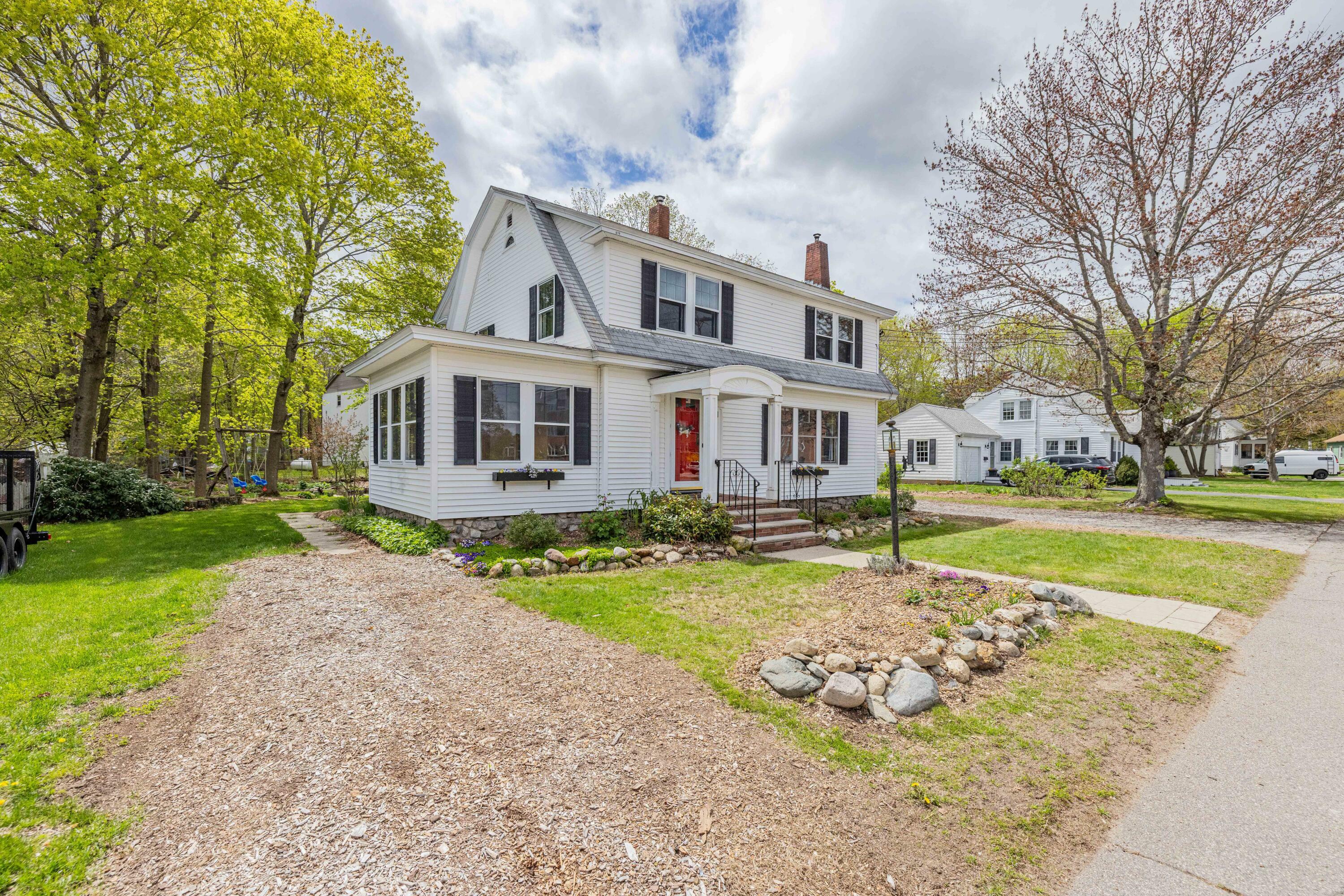 Property Photo: 28 Bradeen Street ME 04083