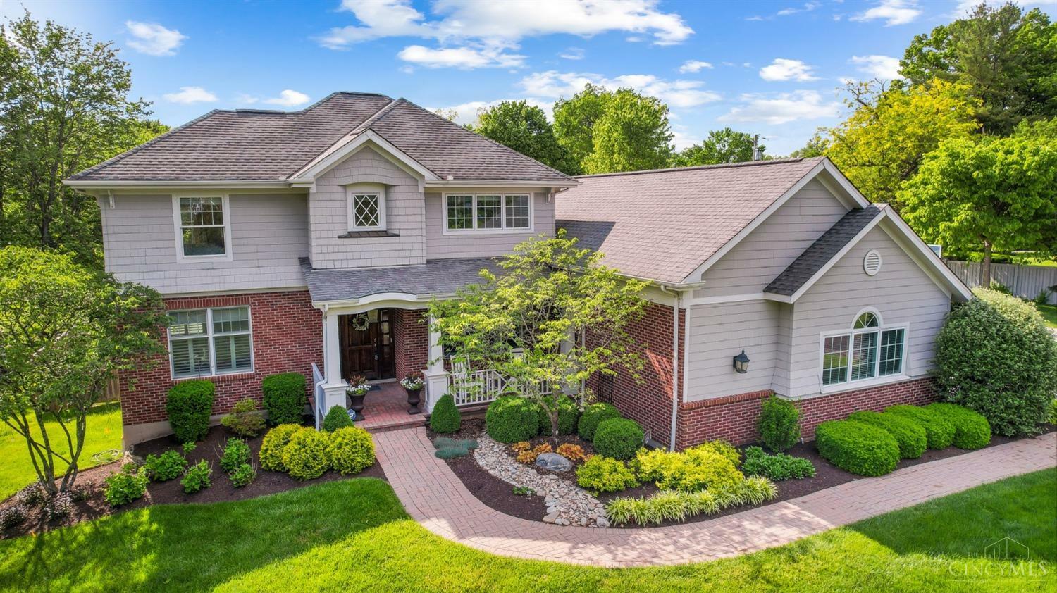 Property Photo: 6763 Kenwood Road OH 45243