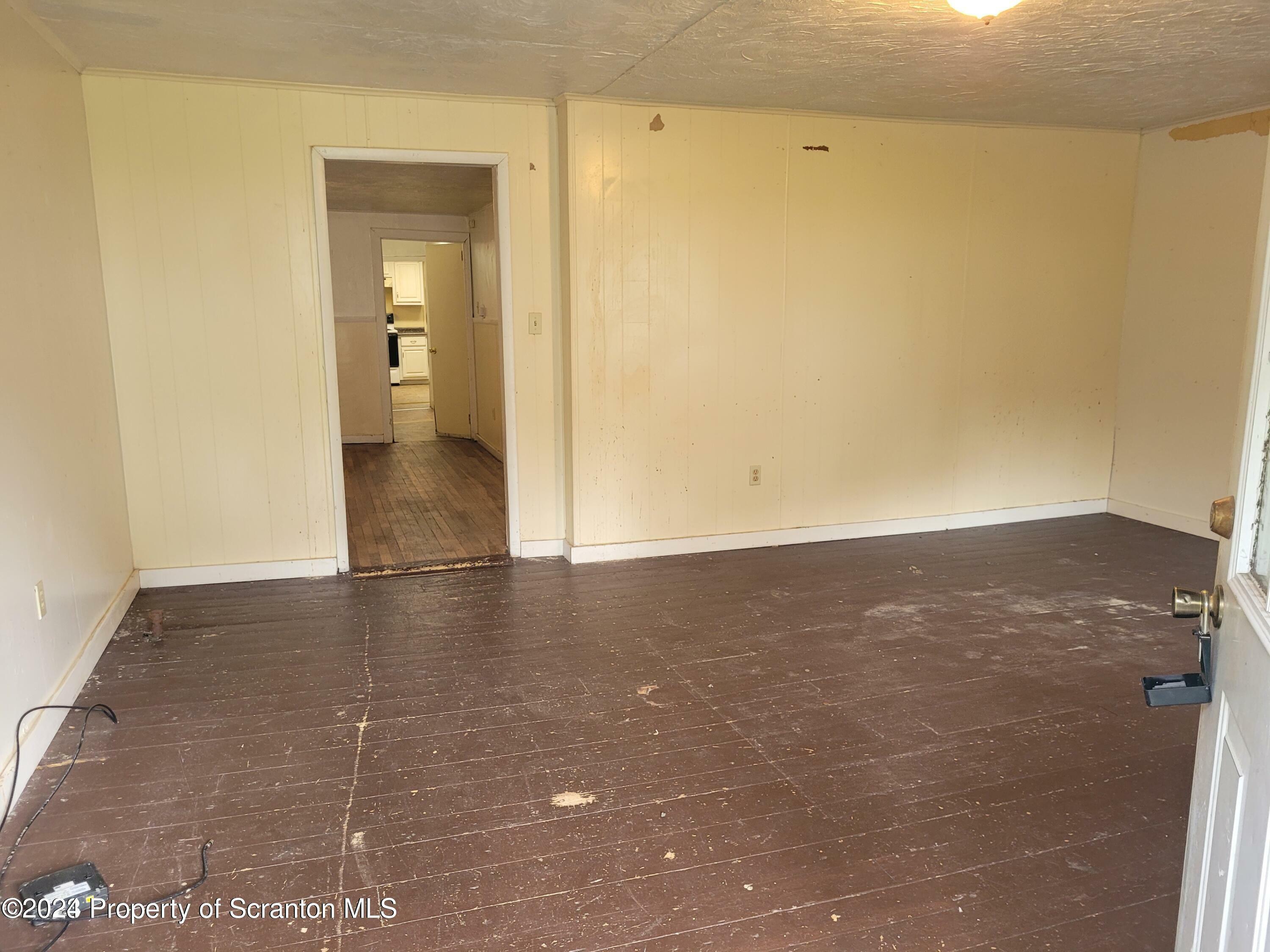 Property Photo:  609 Washington Street  PA 18847 